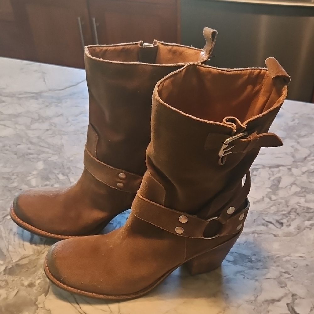 Matisse Tan Heeled Boots